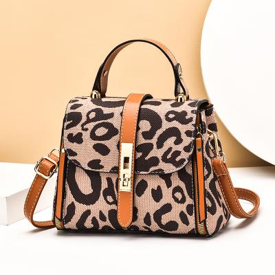 China Lady 2021 Leather Girls Black PU Leopard Print Lady Women Fashion Lady Underarm Shoulder Bag Fashion Luxury Handbags For Women for sale