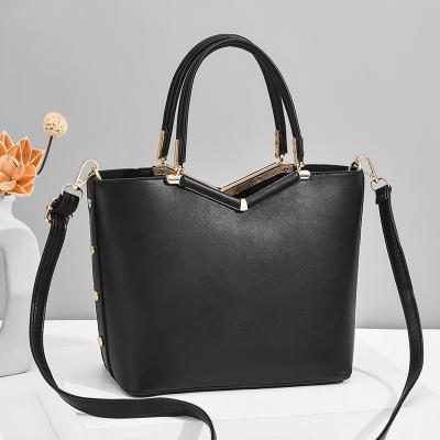 China 2021 Wholesale Fashion Women Shoulder Bags Tote Bags Large Capacity Brand Ladies Designer Luxury Clear Handbag for sale