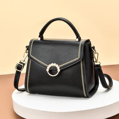 China Newest PU Designer Quilted Fashion Female Bags Fashion Bags Handbags For Women Luxury Custom Logo for sale