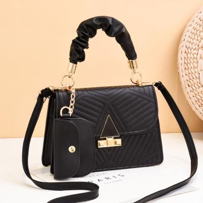 China Wholesale 2021 Fashion Trends Woman Embroidery Messenger Bags PU Leather Lady Quilted Handbags for sale