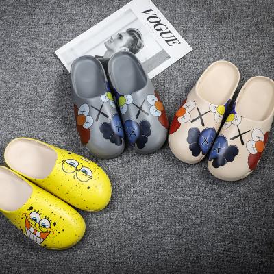 China CUSHIONING Anti-slip Lovers Slippers New Design Scribble Summer Bath Slipper for sale