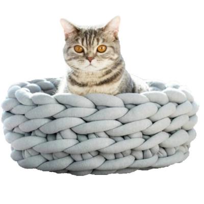 China Hot Sale Viable Handmade Cat Puppy Dog Deep Sleep Bed Comfortable Pet Cushion Winter Wire Foldable Pet Bed for sale