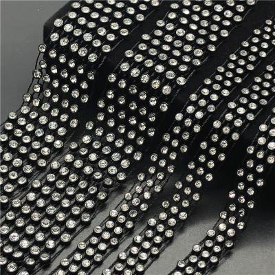 China Soft good quality fashion rhinestone ribbon high brightness plastic rhinestone ribbon for clothes jewelry for sale