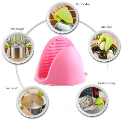 China Highest Wholesale Kitchen Heat Resistant BBQ Gloves Heat Resistant Silicone Cooking Pinch Grips Oven Mitts, Finger Protector Pot Holder for sale