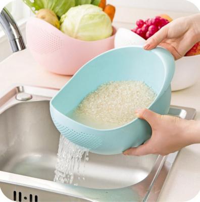 China Rice Stored Beans Sieve Basket Plastic Fruit Strainer Washing Filter Food Grade Colander Drainer Kitchen Cleaning Tools for sale