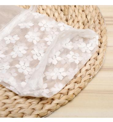 China In Stock Gauze Pocket Transparent Mesh Bag Small White Flower Embroidered Drawstring Pocket Jewelry Object Storage Bag for sale