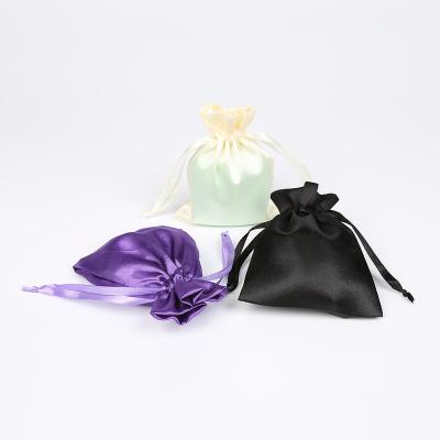 China Gift New Style High Quality Plain Packaging Personalized Jewelry Velvet Satin Drawstring Pouch Bags for sale