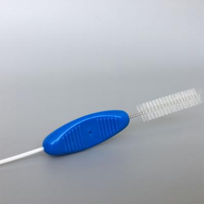 China Clean Channel Endoscope Endoscopic Cleaning Brush With Valve for sale