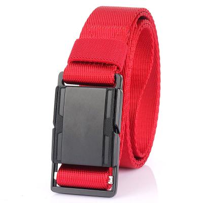 China 2021 New 100% Sports Golf Belt Metal Red Custom Magnetic Men's Nylon Nylon Belt Buckle 32mm Wide Wide for sale