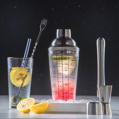 China Production Shaker Glass Cocktail Shaker Bottle With Stainless Steel Lid And Degree Scale for sale