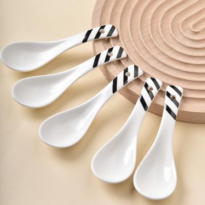 China Upgrade Your Dining Experience With Decal Ramen Soup Spoons In Chinese Ceramic Set for sale