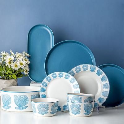 China Ceramic European Style Blue Alice Dinnerware Set For Kitchen Tabletop In Elegant Design for sale