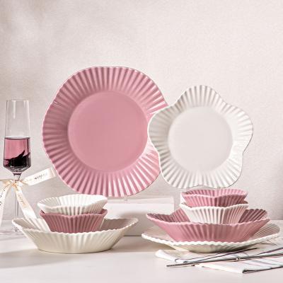 China 12 Person Party Tableware Table Decorations 16 Pcs Ceramic Dinner Set Nordic Porcelain for sale