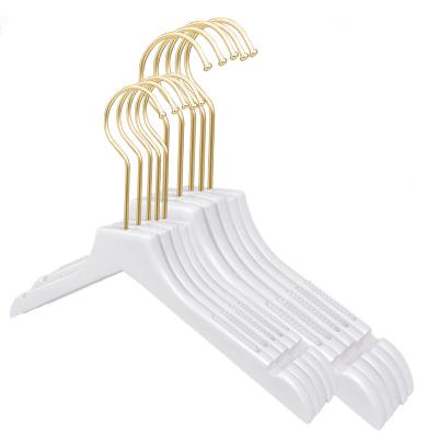 China Workable Folding Hanger Steel Hangers Non Slip Hanger For Logo Solid Wood Garment Rack Customized By Trouser Cabides De Roupas 2022 for sale