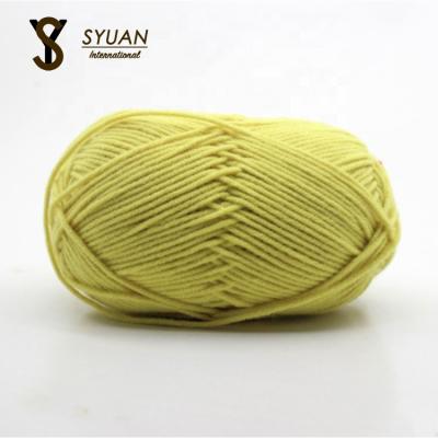 China Viable Strands Of Soft Combed Cotton Yarn Ball Knitting Crochet Hand Knitting 50g/100% Milk Cotton Yarns for sale