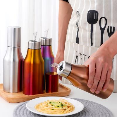 China Kitchen Antibacterial Antibacterial Tools Empty Bottle For Cooking Oil Stainless Steel Olive Oil Bottles for sale