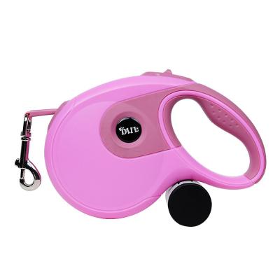 China Reflective Automatic Retractable Adjustable Dog Leash Retractable Reflective Dog Walker for sale