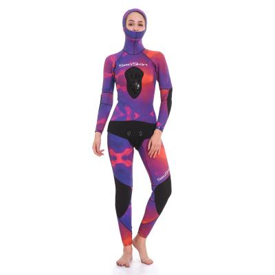 China Seaskin 2 Piece Anti-UV Women's 5mm Neoprene Spearfishing Wetsuits For Diving for sale