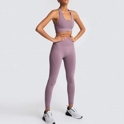 China 2021 Breathable Hot Sale Sportswear Solid Color Seamless Yoga Clothes Hip Yoga Suit Knitted Sports Yoga Sets for sale