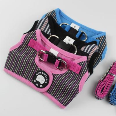 China Viable Dog Vest Harness and Adjustable Leash Dog Chest Backpack Harness for sale