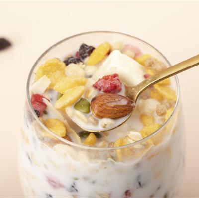 China Low Fat Cereal Fruit Instant Baked Oatmeal Low Sugar for sale