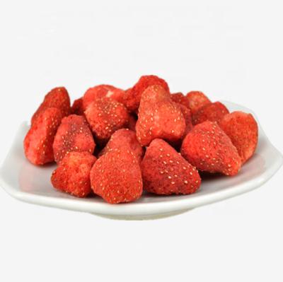 China Dried Healthy Crunchy Fruit Snacks Freeze Dried Strawberry Fruit Food Strawberry Sliced ​​Strawberry Fruit for sale