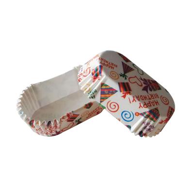 China Disposable Custom Printing PET Coated Paper Boat Shaped Baking Cases for sale