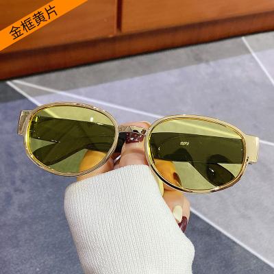 China Fashion Sunglasses Frame Custom Colored Oversized Sun Glasses Designer Brand Fashion Shades Glasses One Piece Unisex Sun Glasses for sale