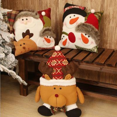 China Santa Claus Party Merry Christmas Pillow Cases Decoration Cute Printed Pillow Case Sofa Cushion Cover Party Christmas Pillow Cases For Home 35*35CM for sale