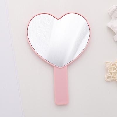 China Hand Held High Quality Cosmetic ABS Plastic Handle Mini Portable Love Shaped Mirror Personalized Personalized Cosmetic Mirror for sale