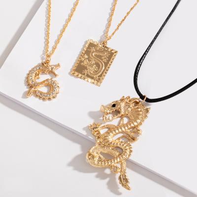 China CLASSIC Luxury Square Snake Necklace Mens Jewelry Gold Pendant Dragon Necklace for sale