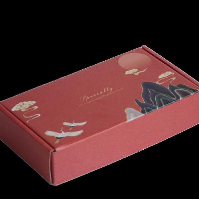 China Bio-degradable Clothing packaging custom luxury cardboard box, clothing T-shirt magnetic shipping box, large gift packaging folding carton for sale