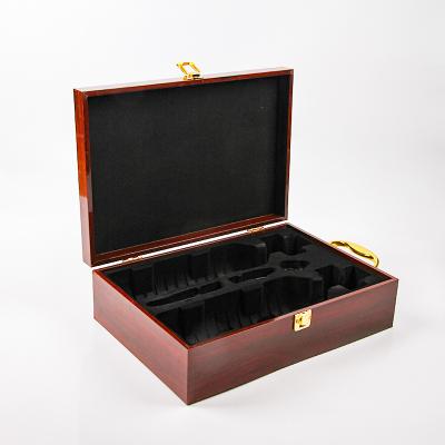 China Fashionable unique design silk printing china boxes wholesale wooden wine box china portable wine packing wooden box for sale