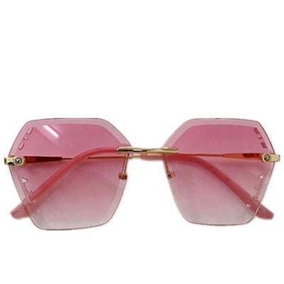 China Custom Color Rimless Luxury Irregular Angular Rimless Sunglasses Shades Sun Glasses For Kids for sale