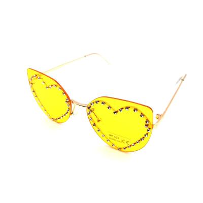 China Custom made rimless sunglasses logo china heart diamond stones shape frameless kids sunglasses uv protectionv sunglasses 2023 for sale