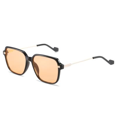 China Oversized Square Shaped Luxury Sunglasses Manufacturer Bluelight Sunglasses Fit Plastic Metal Tortoise Ladies Women Sunglasses 2021 Women Sunglasses for sale