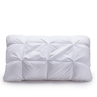 China Bantal Soft Custom Hotel Pillow New Design High Quality Twist Flower Pillow Wholesale for sale