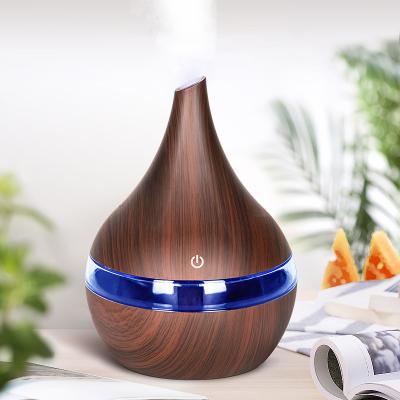 China Hot Selling Car Amazon Diffuser Humidifier Diffusers For Essential Oils 7 Colors Mist Humidifier Cool Wood for sale