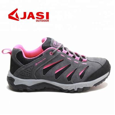 China Waterproof Low Cut Waterproof Hiking Shoes For Woman for sale