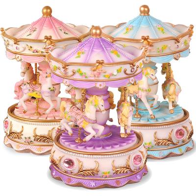 China Crystal Ball Merge with 3-Horse Music Box Best Carousel Birthday Gift for Kids Friends, European Style Colorful Lights Carousel Music Box for sale