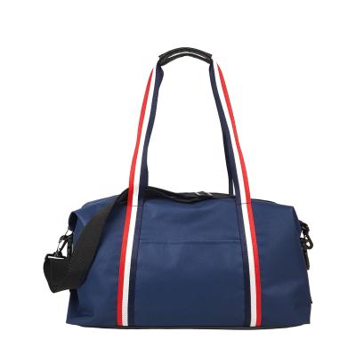 China Customized Unisex Fashion Weekend Duffel Bag Polyester Fashion Outdoor Activities Color Zipper for sale