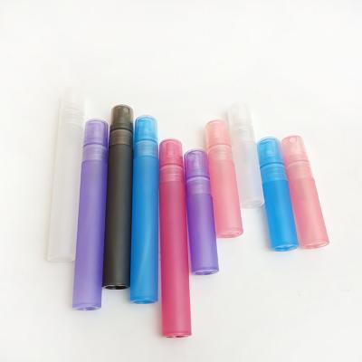 China Cosmetic IN STOCK pp 10ML Mini Plastic Round Perfume Bottle empty with spray Pen Perfume Bottle for sale