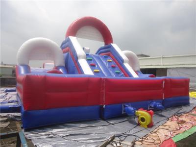 China Parque de atracciones inflable gigante comercial/obstáculo inflable combinado con la diapositiva en venta