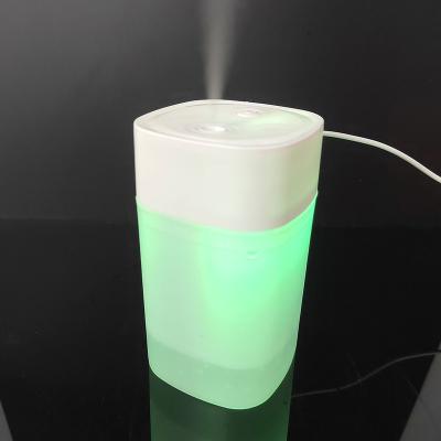 China Household 2024 New Product Ideas Ultrasonic Mini Air Cool Mist Humidifier 400ml Portable USB Fashionable Colour for Cars for sale