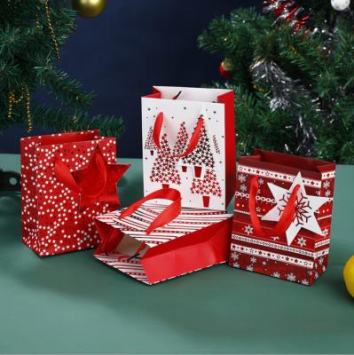 China Recyclable Christmas Gift Bags 3d Christmas Drawstring Bags For Gift for sale