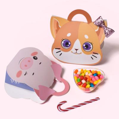 China Fashion Customize Portable Snack Candy Box Cute Gift Box for sale