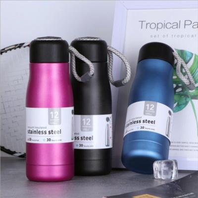 China Business Amazon Knight Cup Double Stainless Steel Rope Vacuum Cup 500ml Hot Water Bottle for sale