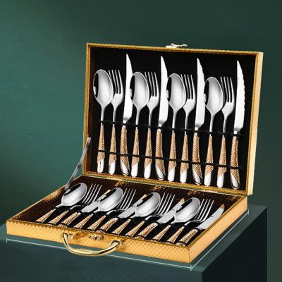 China Viable Wholesale 24pcs Flatware 304 Stainless Steel Spoon Forks And Knife Cutlery Flatware Set for sale