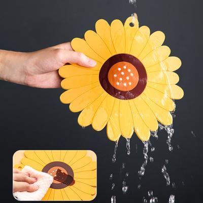 China Viable Personalize Sunflower PVC Table Mats Heat-Resistant Non-Slip Placemats for sale