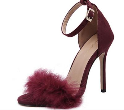 China European Anti-Smell Sandalias Para Mulher Fashionable Feather Please High Heels Women Faux Fur Stiletto Sandals for sale